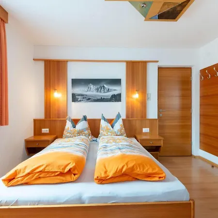 Neat In With Balcony Or Terrace Appartement Ladis