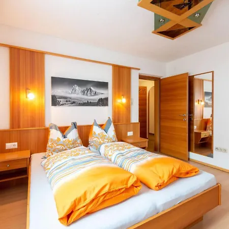 Neat In With Balcony Or Terrace Appartement Ladis